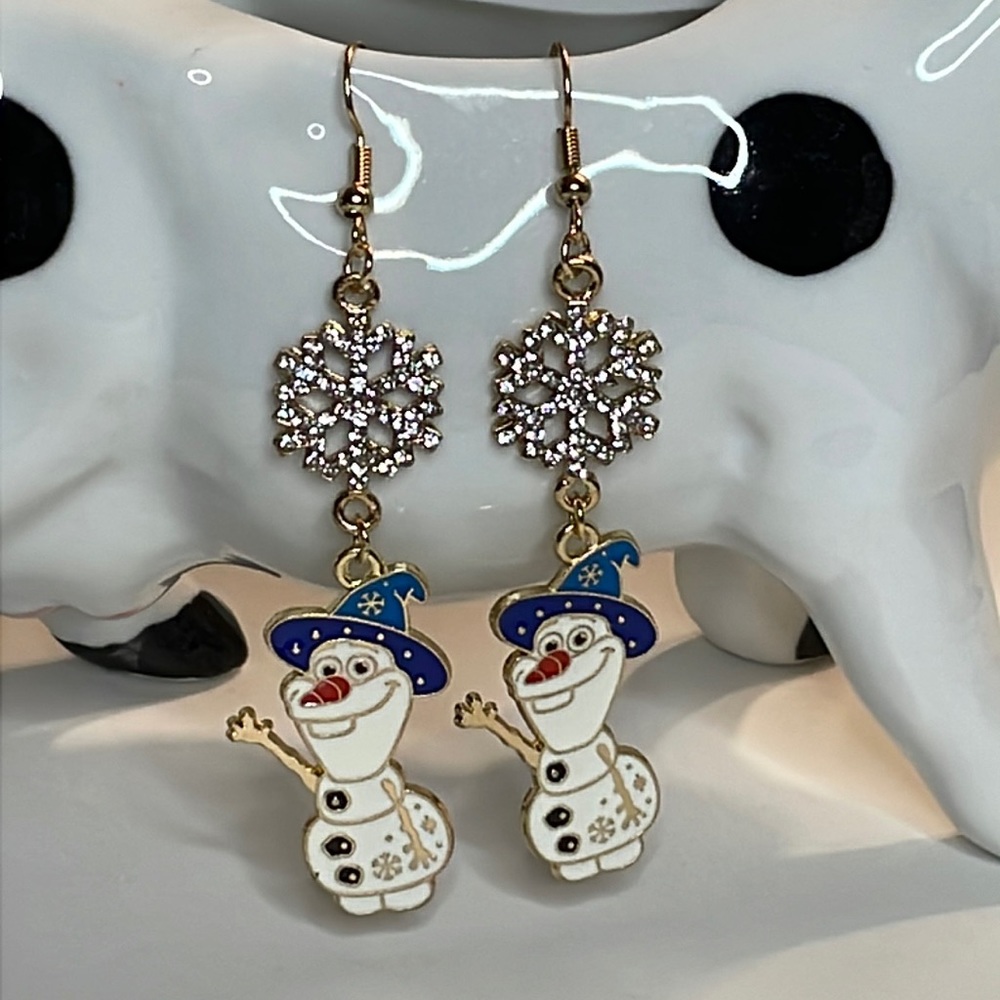 Olaf with Snowflake Earrings